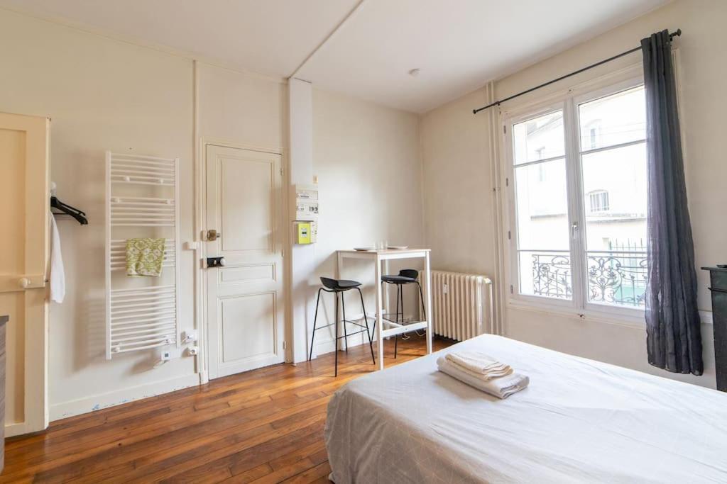 La Belle Pause - Studio Auxerre Proche Parking Kültér fotó